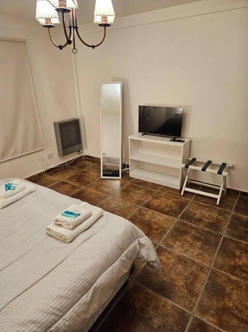 Dpto Amplio Con Vista A La Bahia Apartment อูซัวยา ภายนอก รูปภาพ
